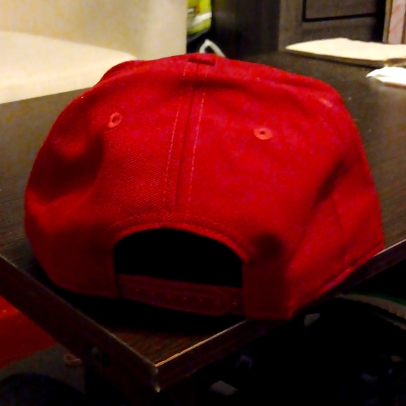 CAVALIERS NEW ERA HAT SNAPBACK - Picture 2 of 3